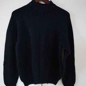 Minimalist Turtle Neck Sweater